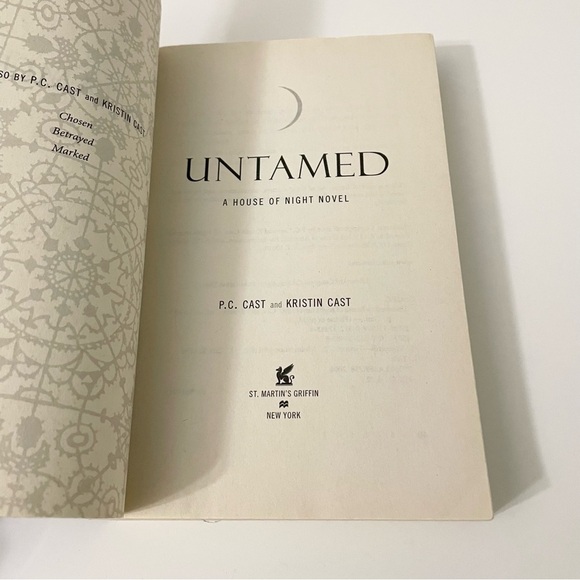 Untamed A House of Night Novel by Cast P C Kristin Cast - Picture 7 of 15